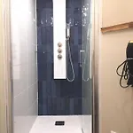 R & R Oda ve Kahvaltı 4*