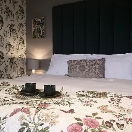 住宿加早餐酒店 R & R