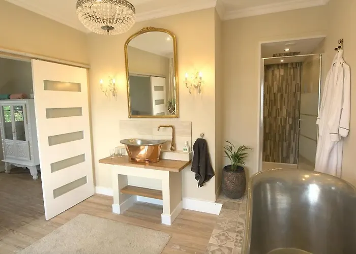 Bed & Breakfast R & R 4*