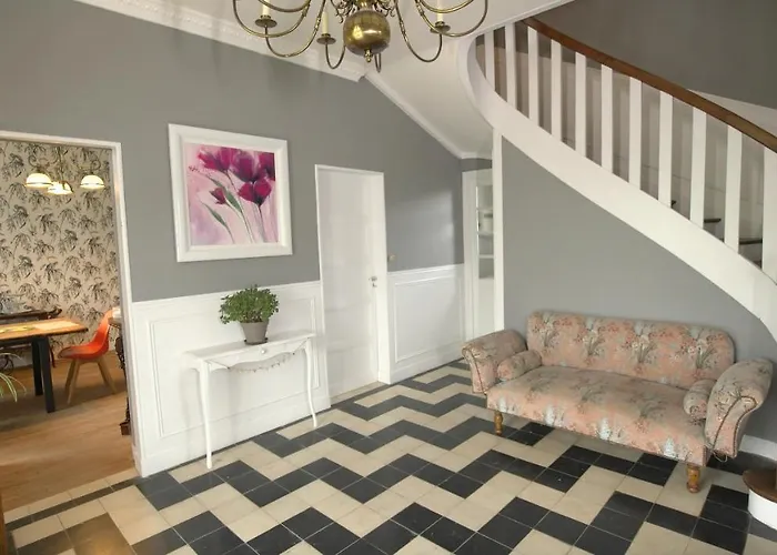 Nocleg ze śniadaniem R & R 4*